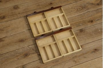 中古　美品　松本伝統　指物工芸家具　漆塗り　総欅(ケヤキ)材の杢目が美しい引き出し付き座卓(ローテーブル)(R-060659)