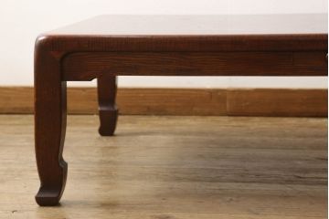 中古　美品　松本伝統　指物工芸家具　漆塗り　総欅(ケヤキ)材の杢目が美しい引き出し付き座卓(ローテーブル)(R-060659)