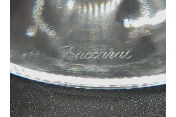 フランス　バカラ　Baccarat　ローハン　蔓草模様が全面に施された優雅なデザイン!　グラス2点セット(ワイン、リキュール、フルレッドクリスタルガラス)(R-060665)