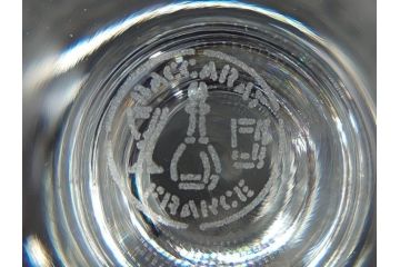 フランス　バカラ　Baccarat　ローハン　蔓草模様が全面に施された優雅なデザイン!　グラス2点セット(ワイン、リキュール、フルレッドクリスタルガラス)(R-060665)
