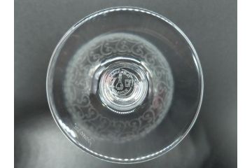 フランス　バカラ　Baccarat　ローハン　蔓草模様が全面に施された優雅なデザイン!　グラス2点セット(ワイン、リキュール、フルレッドクリスタルガラス)(R-060665)