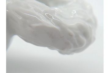マイセン　MEISSEN　繊細さを感じる美しい白磁人形　伏せる馬(フィギュリン、オブジェ、箱なし)(R-060671)