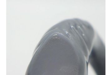 リヤドロ　LLADRO　首をかしげた愛らしい少女　しなやかなフォルムが美しい猫　花籠　リンダ　合計2点セット(フィギュリン、オブジェ、箱なし)(R-060672)