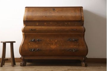 中古　イタリア　高級家具　印象的なフォルムが目を惹く象嵌入りのライティングビューロー(簿記机、引き出し、チェスト、在宅用、在宅ワーク用、ワークデスク)(定価推定約90万円)(R-060684)