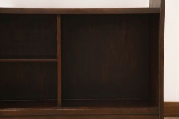中古　九州民芸家具　クズ布張りの引き戸が味わい深い茶棚(茶箪笥、飾り棚、収納棚、戸棚、キャビネット)(R-060701)