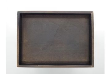 中古　伝統工芸　輪島塗り　凝ったデザインの引手金具と品のある花の絵柄が魅力の小引き出し(チェスト、小物収納、卓上収納)(定価約24万円)(R-060704)