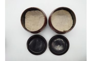 古い　虹色光沢が美しい螺鈿碁笥　碁石(蛤、那智黒、囲碁、箱付)(R-060705)