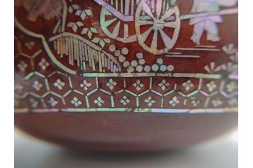 古い　虹色光沢が美しい螺鈿碁笥　碁石(蛤、那智黒、囲碁、箱付)(R-060705)