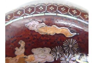 古い　虹色光沢が美しい螺鈿碁笥　碁石(蛤、那智黒、囲碁、箱付)(R-060705)