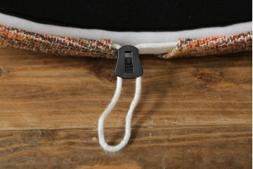 中古　arflex(アルフレックス)　09E　PI(ピーアイ)　丸いフォルムとファブリックの色味がおしゃれなスツール(椅子、イス、1Pソファ、1人掛け、フットスツール、オットマン)(R-060711)