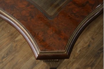 中古　DREXEL HERITAGE(ドレクセルヘリテイジ)　上品な佇まいが魅力的な大型ダイニングテーブル(4人掛け、6人掛け、8人掛け、食卓)(R-060712)