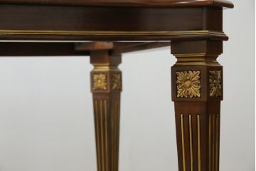 中古　DREXEL HERITAGE(ドレクセルヘリテイジ)　上品な佇まいが魅力的な大型ダイニングテーブル(4人掛け、6人掛け、8人掛け、食卓)(R-060712)