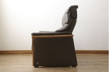 中古　ノルウェー製　EKORNES(エコーネス)　ストレスレス(Stressless)　本革(レザー)　エルドラド　2シーター　ハイバック　くつろぎの時間におすすめの二人掛けソファ(アームソファ、2人掛け、2P、北欧)(定価約68万円)(R-060713)