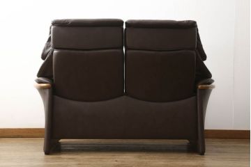中古　ノルウェー製　EKORNES(エコーネス)　ストレスレス(Stressless)　本革(レザー)　エルドラド　2シーター　ハイバック　くつろぎの時間におすすめの二人掛けソファ(アームソファ、2人掛け、2P、北欧)(定価約68万円)(R-060713)
