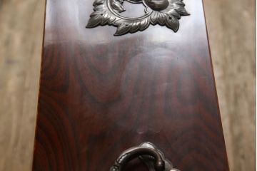 中古　岩谷堂箪笥　最高級　木地呂塗り　丁寧な造りの手打ち金具が目を惹くサイドチェスト(チェスト、和タンス、収納箪笥、引き出し、整理箪笥、サイドボード)(定価約170万円)(R-060719)