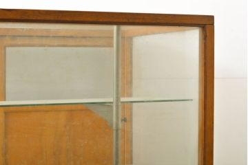 和製アンティーク　ナラ(楢)材　どこか懐かしい雰囲気漂うレトロな大型ガラスケース(ショーケース、カウンター、Gケース、ディスプレイケース、コレクションケース、キャビネット、飾り棚、陳列棚、店舗什器)(R-060720)