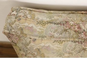 中古　イタリア高級家具　SILIK(シリック)　ロココ調　優雅で上品な空間づくりにぴったりな1人掛けソファ(一人掛けソファ、1P、アームソファ)(定価約60万円)(R-060724)