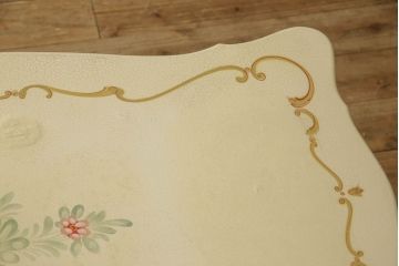 中古　イタリア高級家具　SILIK(シリック)　ロココ調　優雅で上品な空間づくりにぴったりなセンターテーブル(ローテーブル、ソファテーブル、リビングテーブル)(定価約42万円)(R-060731)
