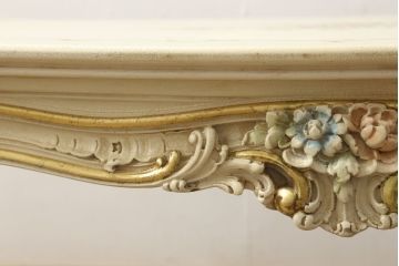 中古　イタリア高級家具　SILIK(シリック)　ロココ調　優雅で上品な空間づくりにぴったりなセンターテーブル(ローテーブル、ソファテーブル、リビングテーブル)(定価約42万円)(R-060731)