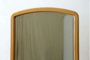 中古　美品　屋久杉　透かし彫りが和の雰囲気を高める姿見　(R-060732)