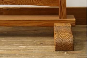 中古　美品　屋久杉　透かし彫りが和の雰囲気を高める姿見　(R-060732)