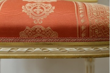 中古　超美品　イタリア高級家具　Mario Colciago&Figli(マリオ・コルチャゴ)　ロココ調　空間を華やかに彩るエレガントなダイニングチェア　定価約24万円　(R-060738)