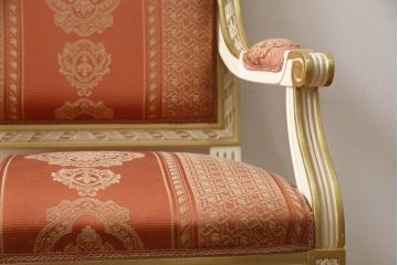 中古　超美品　イタリア高級家具　Mario Colciago&Figli(マリオ・コルチャゴ)　ロココ調　空間を華やかに彩るエレガントなアームチェア(ダイニングチェア、サロンチェア、椅子、イス)(定価約30万円)(R-060742)
