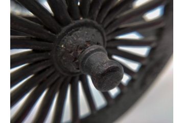 アンティーク　古銅　一生懸命に車を牽く唐子がかわいい御所車薄端(花器、真鍮)(R-060752)