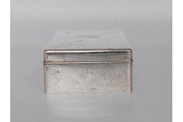 スターリング950　シンプルでスタイリッシュなシガレットケース　小箱　小物入れ(宮本商行)(R-060753)