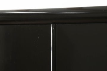 中古　美品　最高級!!　讃岐漆芸　蒟醤(きんま)塗り　緻密なデザインの絵柄が見事な着物箪笥(衣装箪笥、収納箪笥、和タンス、引き出し)(定価約200万円)(R-060773)