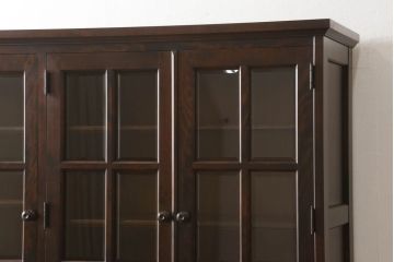 中古　北海道民芸家具　HM165K　高級感漂う上品な佇まいの食器棚(カップボード、キャビネット、収納棚、戸棚)(定価約43万円)(R-060774)