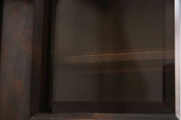 中古　北海道民芸家具　HM165K　高級感漂う上品な佇まいの食器棚(カップボード、キャビネット、収納棚、戸棚)(定価約43万円)(R-060774)