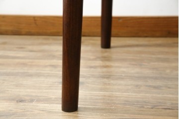 和製ヴィンテージ　松本民芸家具　シンプルなデザインが和モダンの空間に取り入れやすいダイニングテーブル　(R-060780)