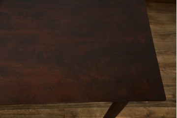 和製ヴィンテージ　松本民芸家具　シンプルなデザインが和モダンの空間に取り入れやすいダイニングテーブル　(R-060780)