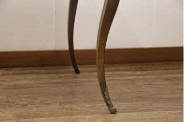 中古　美品　イギリス高級品　THEODORE ALEXANDER(セオドア・アレキサンダー)　なめらかな曲線の猫脚や装飾が優美なデスク(テーブル、机、ワークデスク、在宅ワーク)(定価推定約110万円)(R-060781)