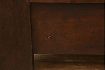 中古　美品　松本民芸家具　お洒落な空間づくりに活躍するクラシックなワインボード(ワインラック、キャビネット)(定価約56万円)(R-060782)