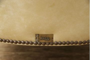 中古　HALO(ハロ)　PROFESSER ARM CHAIR(プロフェッサーアームチェア)　本革　キリムとレザーのリバーシブルのクッションがかわいい1人掛けソファ(1P、椅子、イス、ラウンジチェア)(定価約16万円)(R-060783)