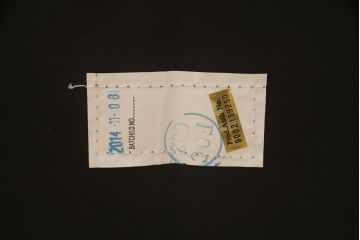 中古　HALO(ハロ)　PROFESSER ARM CHAIR(プロフェッサーアームチェア)　本革　キリムとレザーのリバーシブルのクッションがかわいい1人掛けソファ(1P、椅子、イス、ラウンジチェア)(定価約16万円)(R-060783)