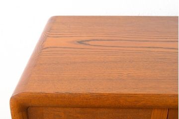 中古　美品　最高級　漆塗り　総欅(ケヤキ)材　指物　工芸家具　引出し内部桐材　杢目が魅力的な猫脚サイドボード(サイドキャビネット、戸棚、収納棚)(定価推定約150万円)(R-060787)