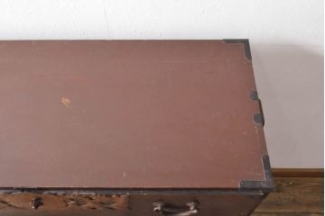 和製アンティーク　前面欅(ケヤキ)材　大振りの金具が存在感を放つ仙台箪笥ローボード(和タンス、引き出し、衣装箪笥、ローチェスト)(R-060794)