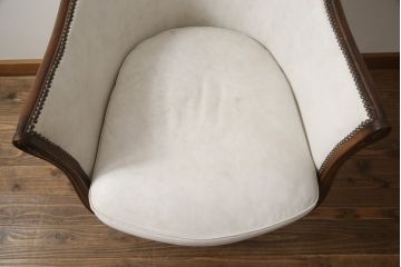 中古　美品　HALO(ハロ)　ハラコ　空間づくりのアクセントにぴったりなラウンジチェア(1人掛けソファ、アームチェア、椅子、イス)(R-060797)