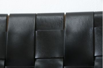 中古　美品　arflex(アルフレックス)　TINA 10(ティナ)　編み込みのデザインが目を惹くワイドアームチェア2脚セット(ダイニングチェア、椅子、イス)(2脚定価約46万円)(R-060799)