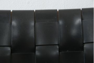 中古　美品　arflex(アルフレックス)　TINA 10(ティナ)　編み込みのデザインが目を惹くワイドアームチェア2脚セット(ダイニングチェア、椅子、イス)(2脚定価約46万円)(R-060799)