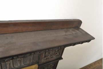 ヨーロッパアンティーク　オーク材　細やかなデザインの彫刻が魅力的なウォールミラー(壁掛け鏡)(R-060805)