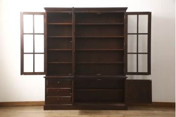 中古　神居民芸家具　和洋どちらの空間にも馴染むキャビネット(食器棚、カップボード、収納棚、戸棚)(R-060820)