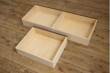 中古　神居民芸家具　和洋どちらの空間にも馴染むキャビネット(食器棚、カップボード、収納棚、戸棚)(R-060820)