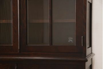中古　神居民芸家具　和洋どちらの空間にも馴染むキャビネット(食器棚、カップボード、収納棚、戸棚)(R-060820)