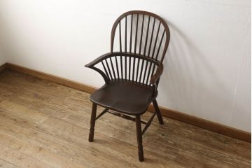 中古　美品　松本民芸家具　すっきりとしたデザインが美しい#509C型ウィンザーチェア(アームチェア、ダイニングチェア、板座チェア、ウインザーチェア)(定価約13万8千円)(R-060825)