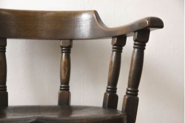 中古　高級品　飛騨産業　PROVINCIAL(プロヴィンシャル・プロビンシャル)　キツツキ　スモーカーズボウチェア(アームチェア、板座チェア、ダイニングチェア)(定価約20万円)(R-060829)