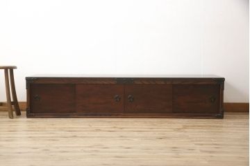 中古　岩谷堂箪笥　落ち着いた和の雰囲気漂うテレビ台(ローボード、テレビボード、AVボード、キャビネット、収納棚、戸棚)(R-060832)